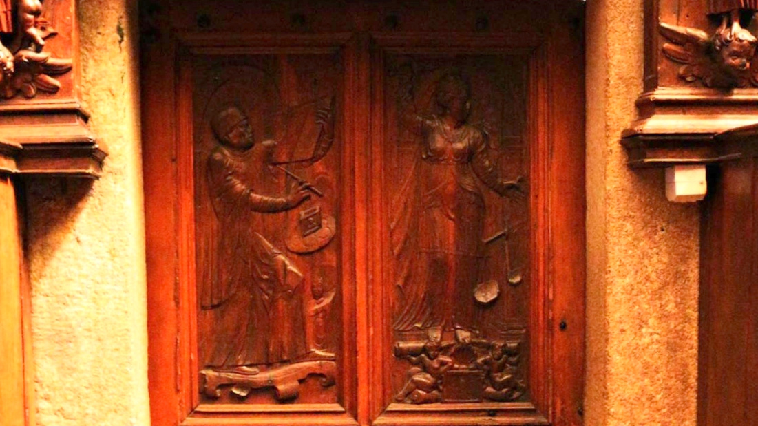 Around two sixteenth-century doors in Évora and their musical context